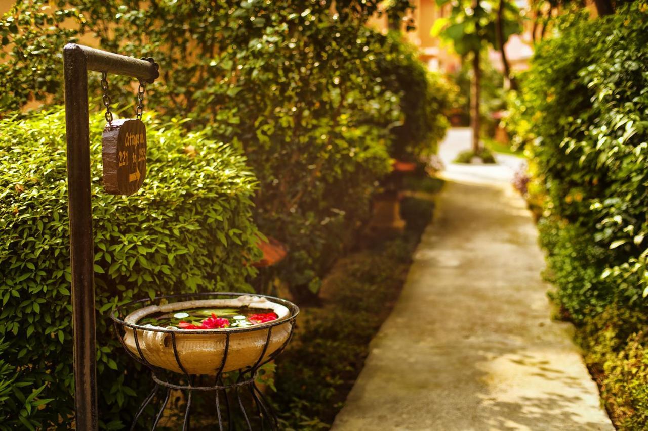 The Riverview Retreat Corbett By Leisure Hotels Garjia Exteriér fotografie