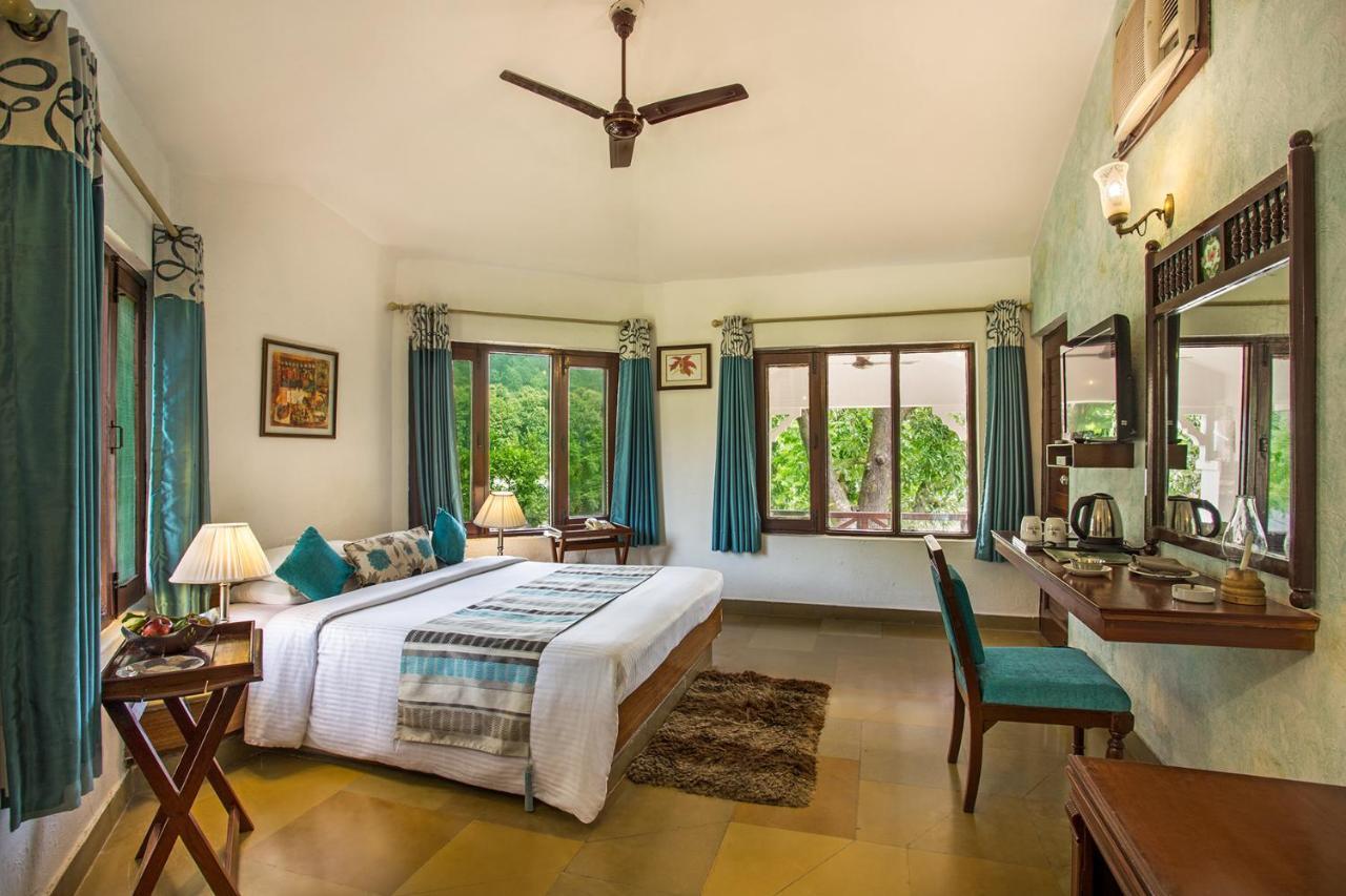 The Riverview Retreat Corbett By Leisure Hotels Garjia Exteriér fotografie